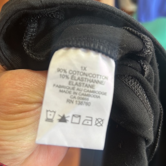 ACTIVE ZONE WORKOUT CAPRIS BLACK COTTON IN SIZE 1X - Picture 6 of 6